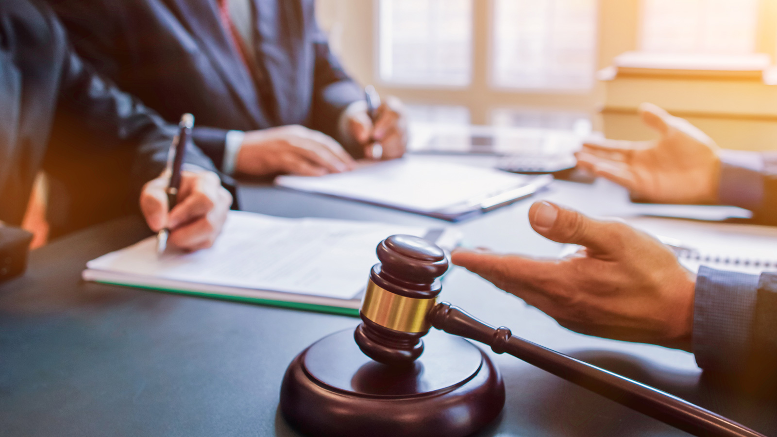 Featured image for “Navigating the NAR Settlement & How to Win BIG in 2025”